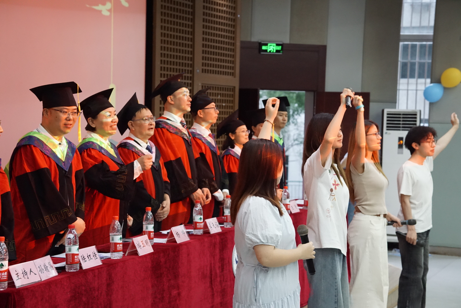 倒数1张393C3B52E6AB8FBF8A924654015C0393.jpg